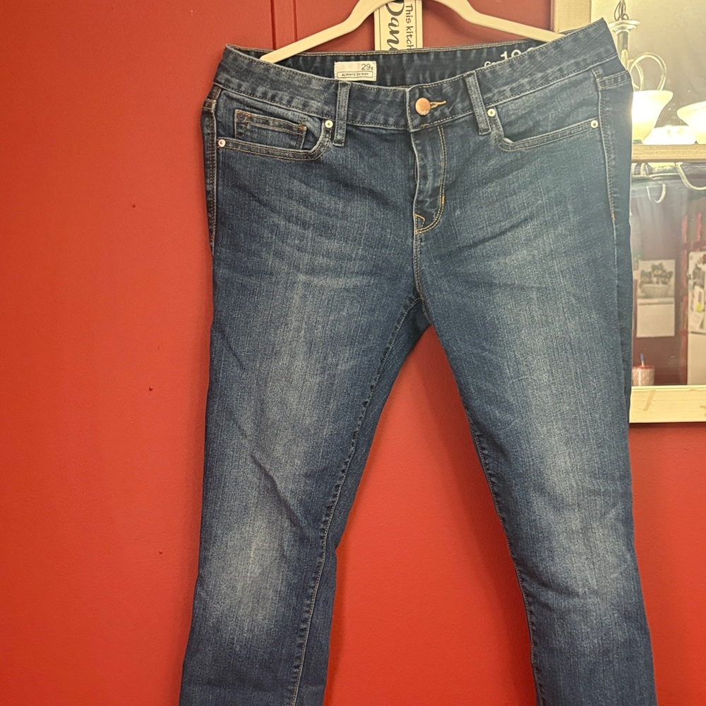 Classic Blue Denim Gap Jeans - Picture 1 of 4